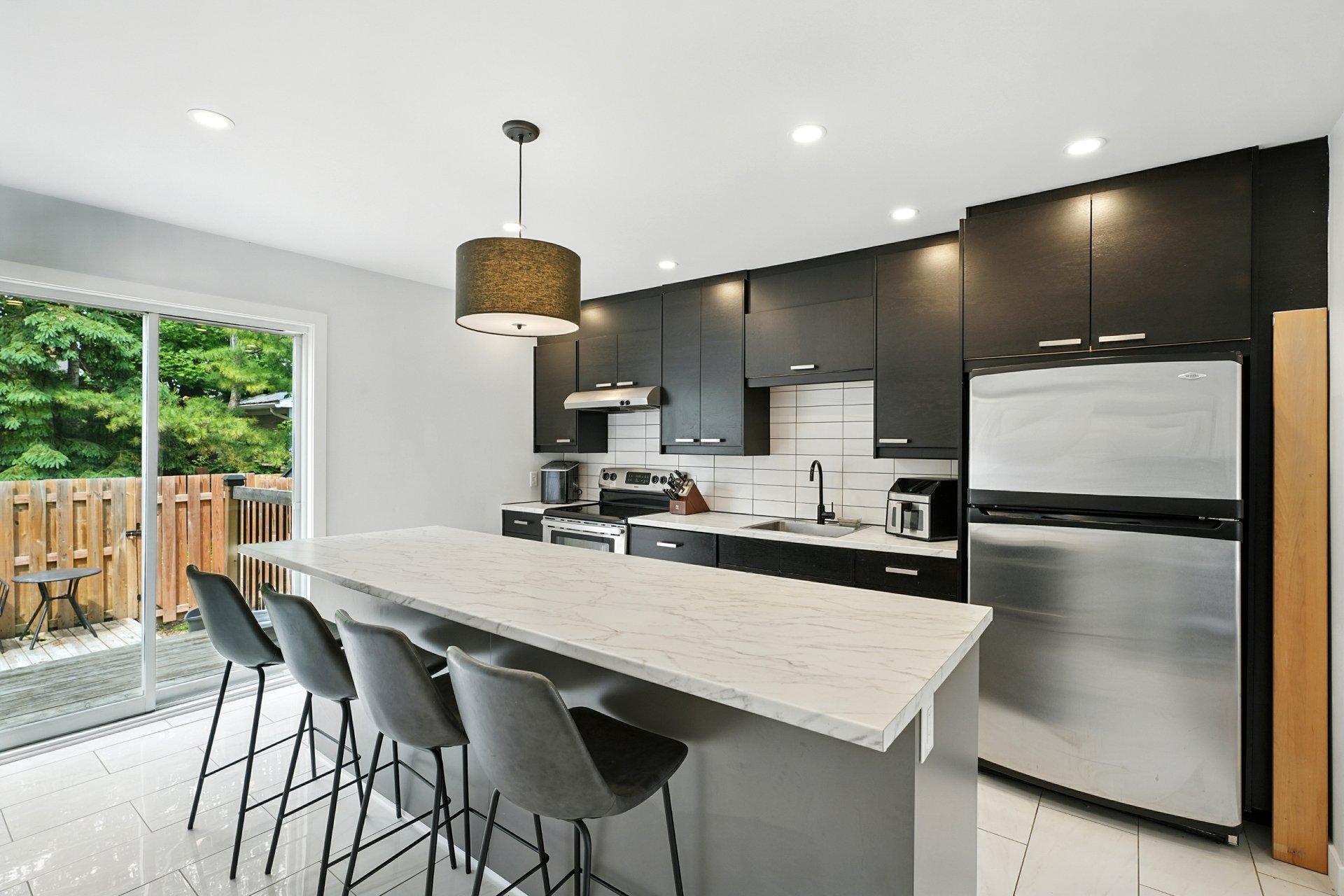 









70


Rue de Soulanges

, 5,
Gatineau (Gatineau),




QC
J8T7E5

