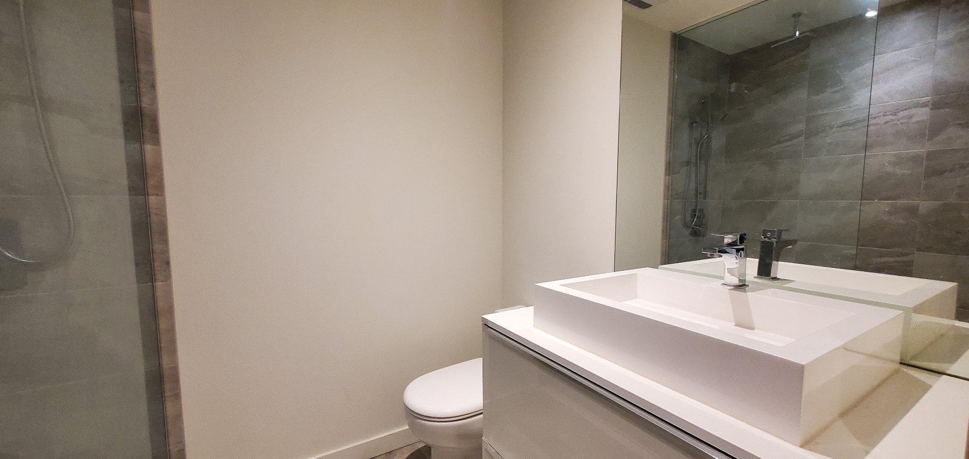 









1450


Boul. René-Lévesque O.

, 1205,
Montréal (Ville-Marie),




QC
H3G0E1

