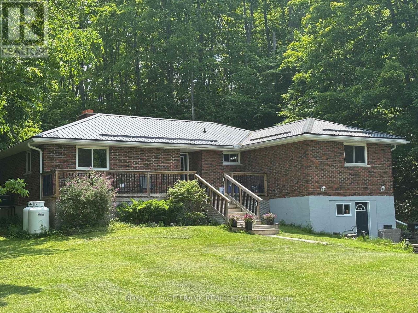 












878 PAYNE LINE ROAD

,
Douro-Dummer,




Ontario
K0L3A0


