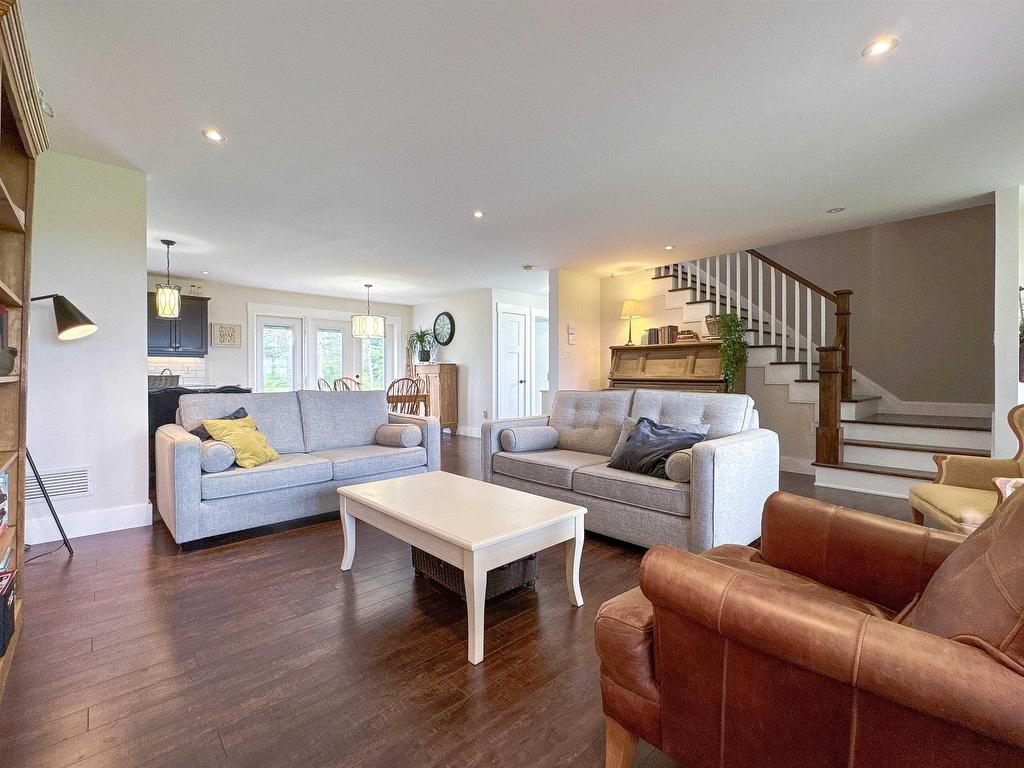 












1409 Searletown Road

,
Albany,




PE
C0B 1A0

