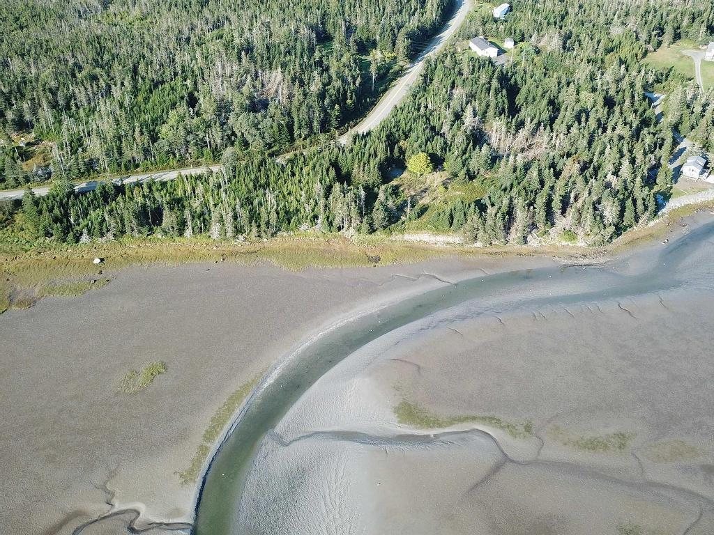 












Lot No. 725 Highway

,
Clam Harbour,







NS
B0J 1Y0

