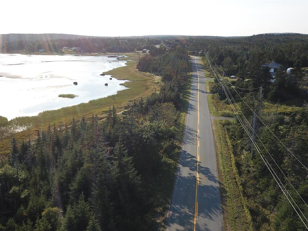 












Lot No. 725 Highway

,
Clam Harbour,







NS
B0J 1Y0

