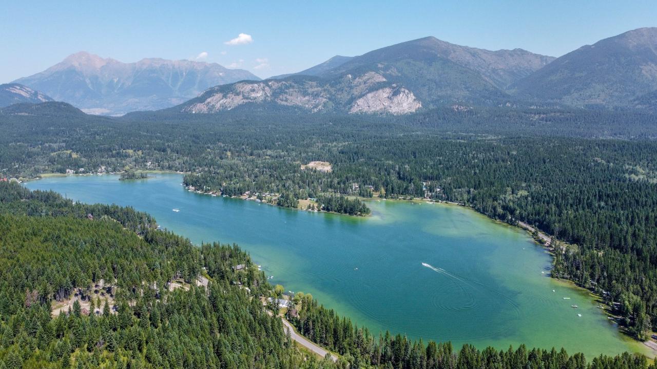 









6374


TIE LAKE SHORE  N

Road, 15,
Jaffray,







BC
V0B 1T0

