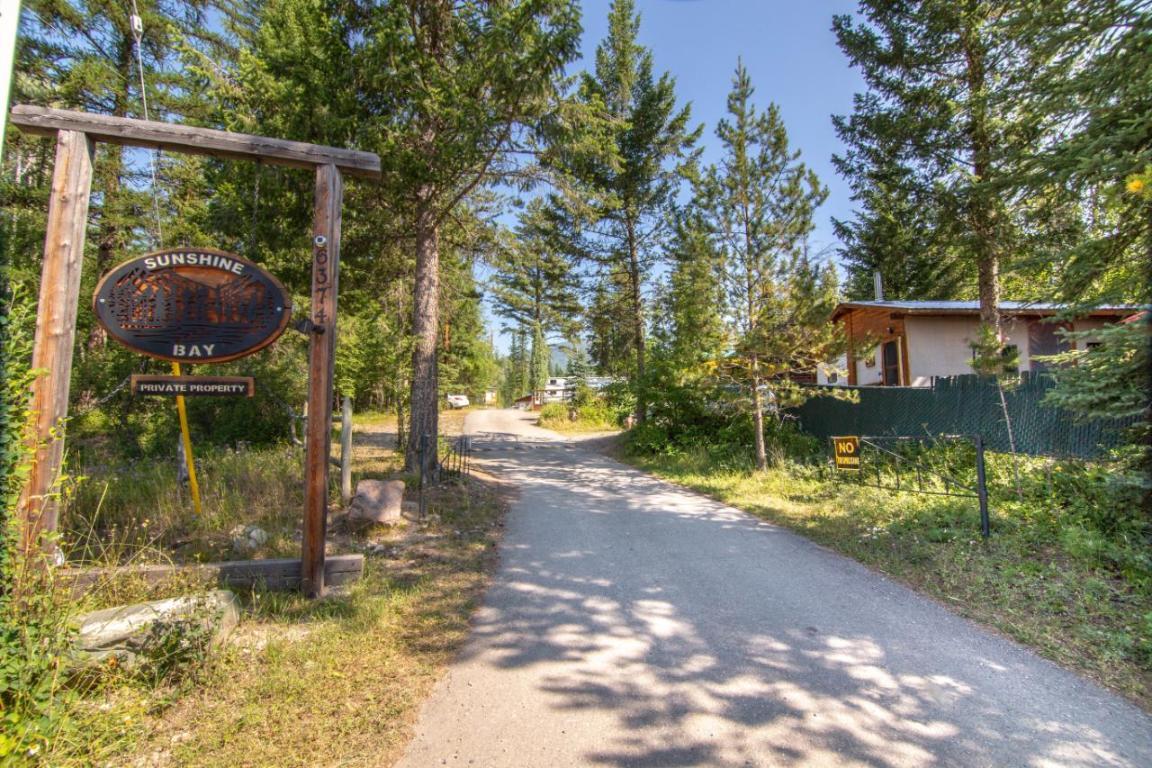 









6374


TIE LAKE SHORE  N

Road, 15,
Jaffray,







BC
V0B 1T0

