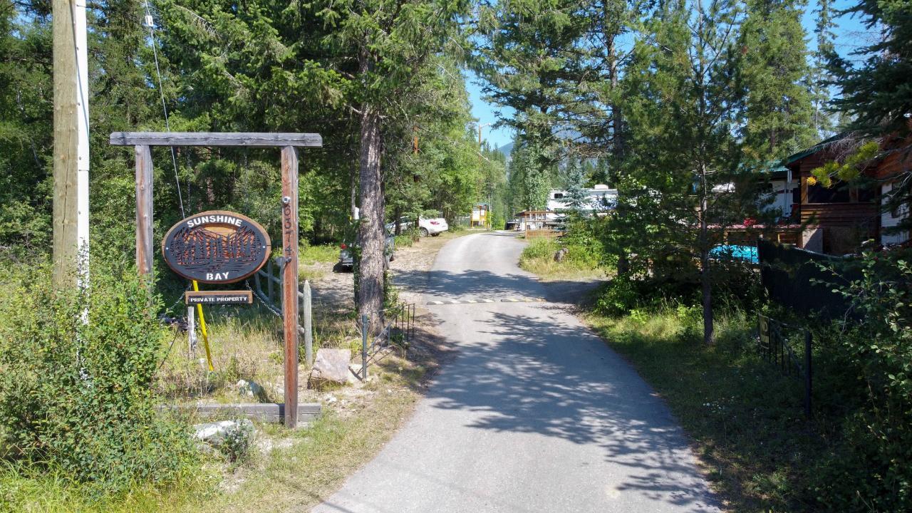 









6374


TIE LAKE SHORE  N

Road, 15,
Jaffray,







BC
V0B 1T0

