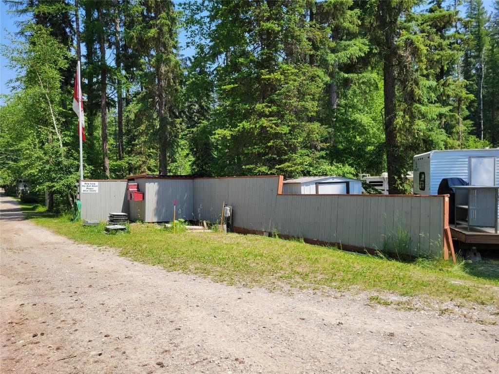 









6374


TIE LAKE SHORE  N

Road, 15,
Jaffray,







BC
V0B 1T0

