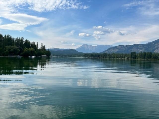 









6374


TIE LAKE SHORE  N

Road, 15,
Jaffray,







BC
V0B 1T0

