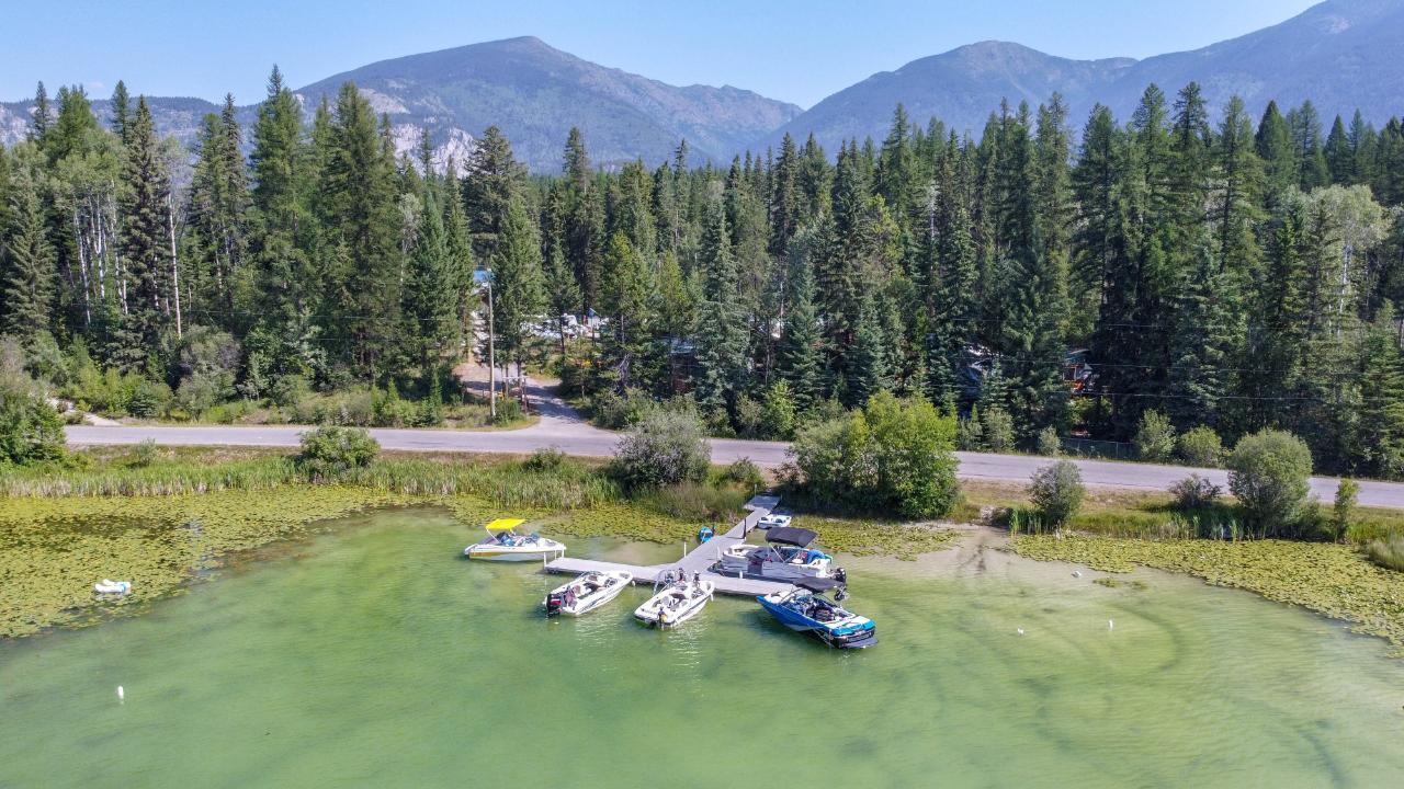 









6374


TIE LAKE SHORE  N

Road, 15,
Jaffray,







BC
V0B 1T0

