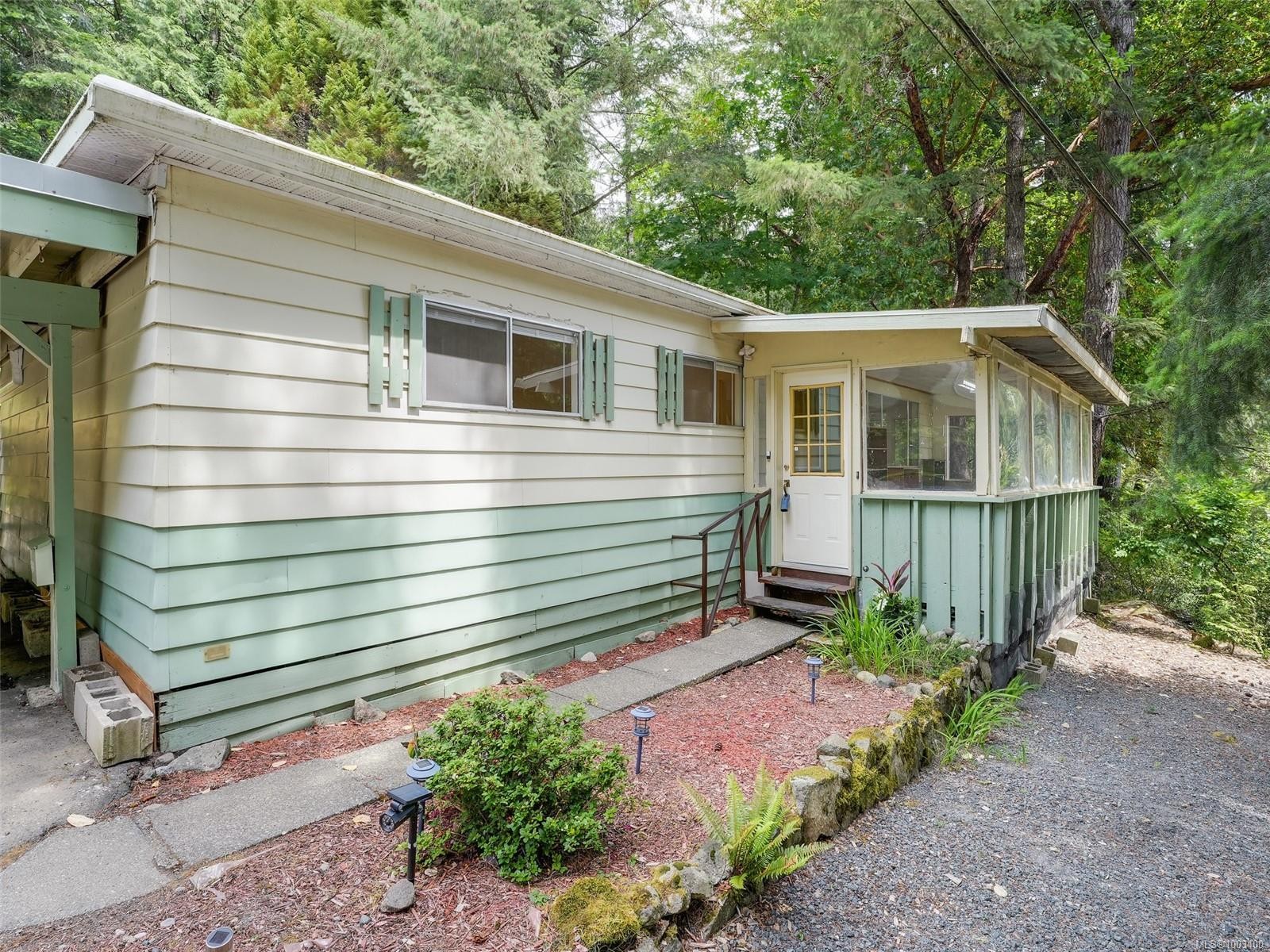 









2500


Florence Lake

Rd, 35,
Langford,




BC
V9B 4H2

