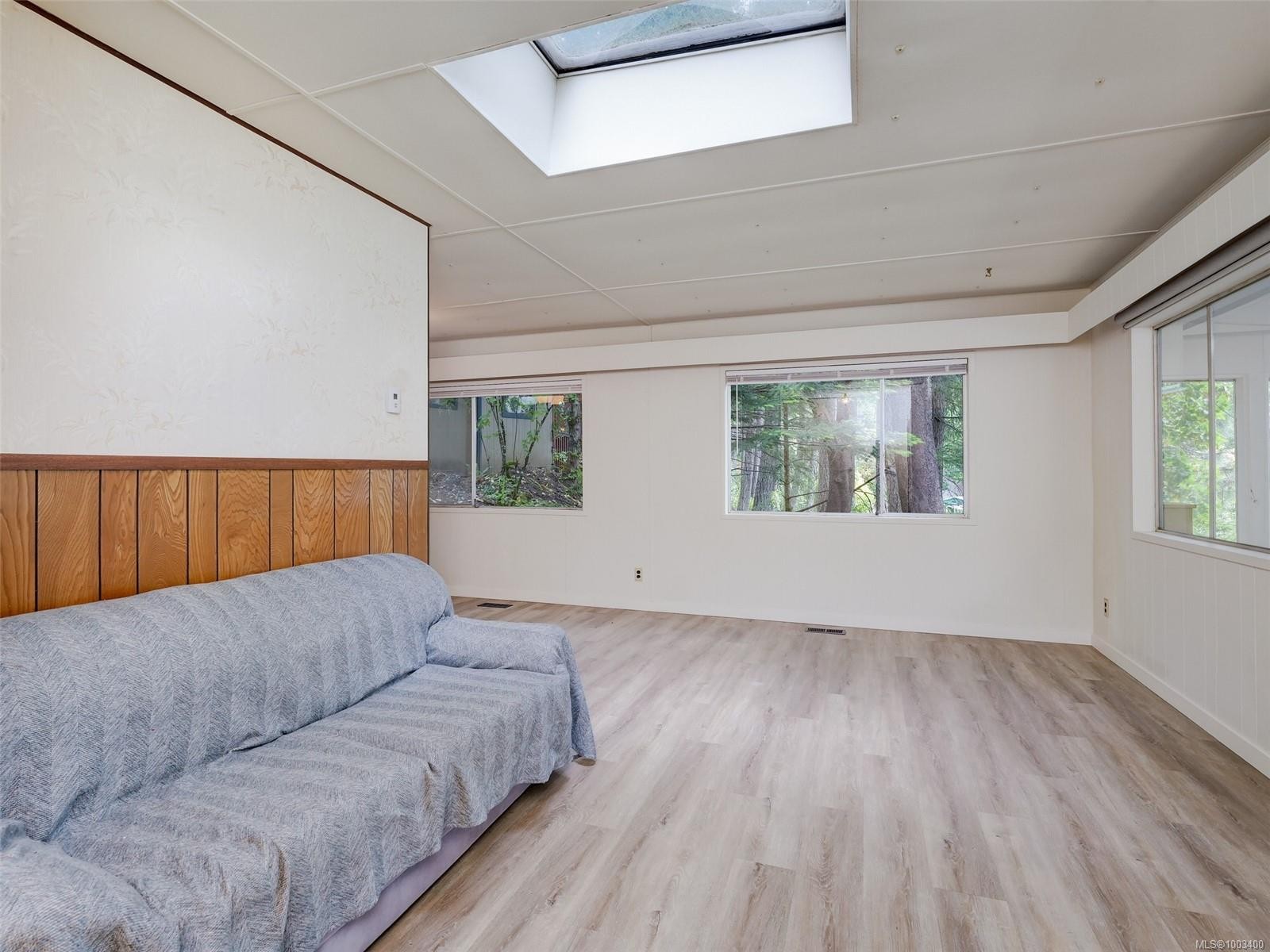 









2500


Florence Lake

Rd, 35,
Langford,




BC
V9B 4H2

