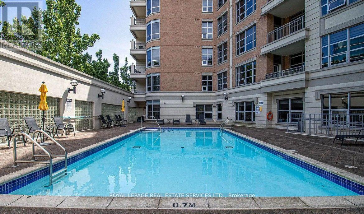 












209 - 10 OLD YORK MILLS ROAD

,
Toronto,




Ontario
M2P2G9


