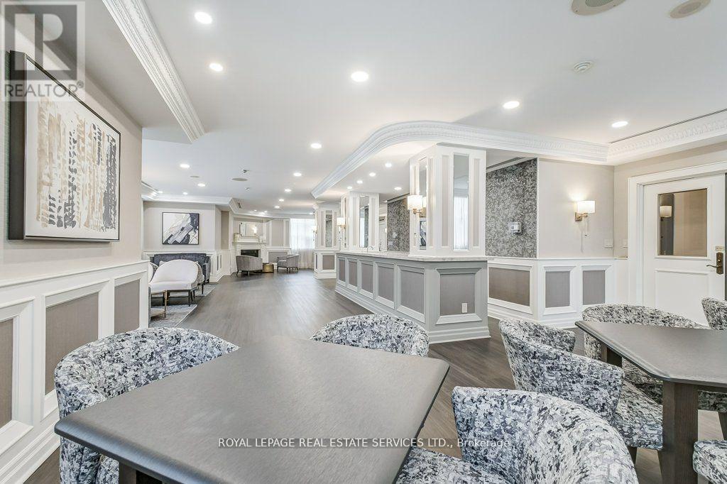 












209 - 10 OLD YORK MILLS ROAD

,
Toronto,




Ontario
M2P2G9

