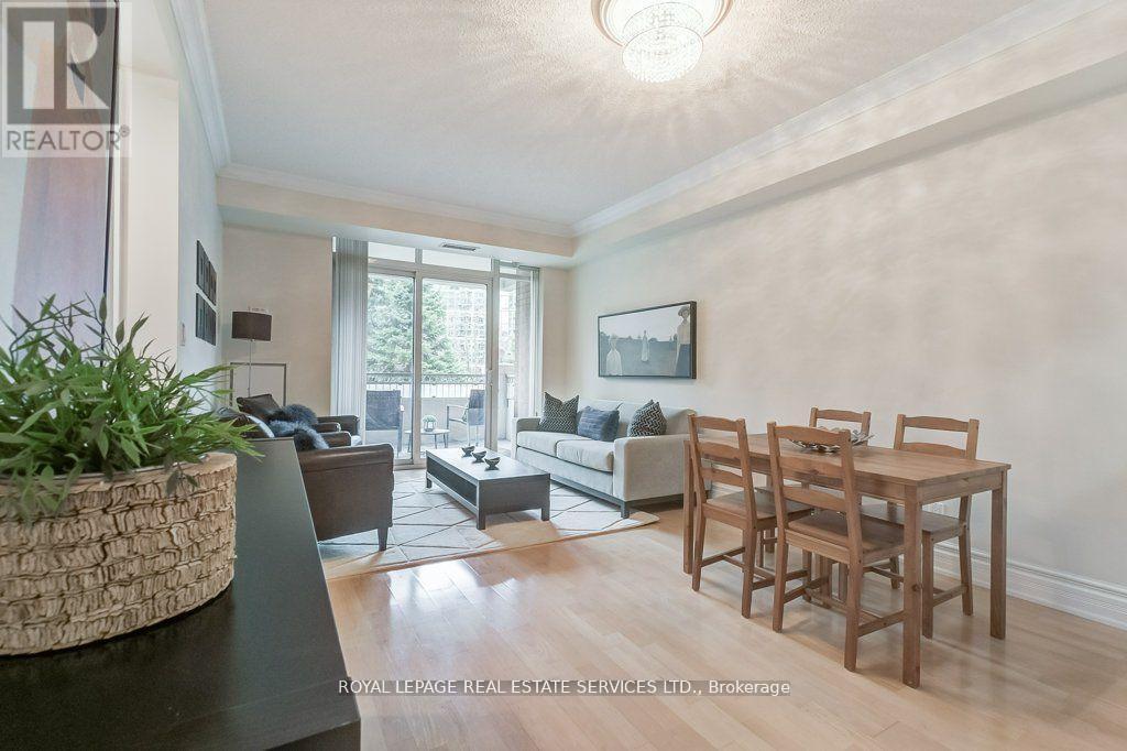 












209 - 10 OLD YORK MILLS ROAD

,
Toronto,




Ontario
M2P2G9

