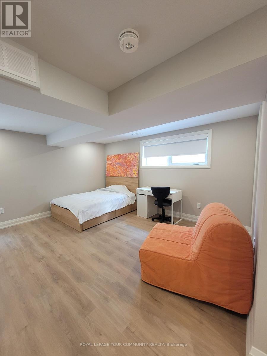 












3093 SIR JOHNS HOMESTEAD

,
Mississauga,




Ontario
L5L2N5

