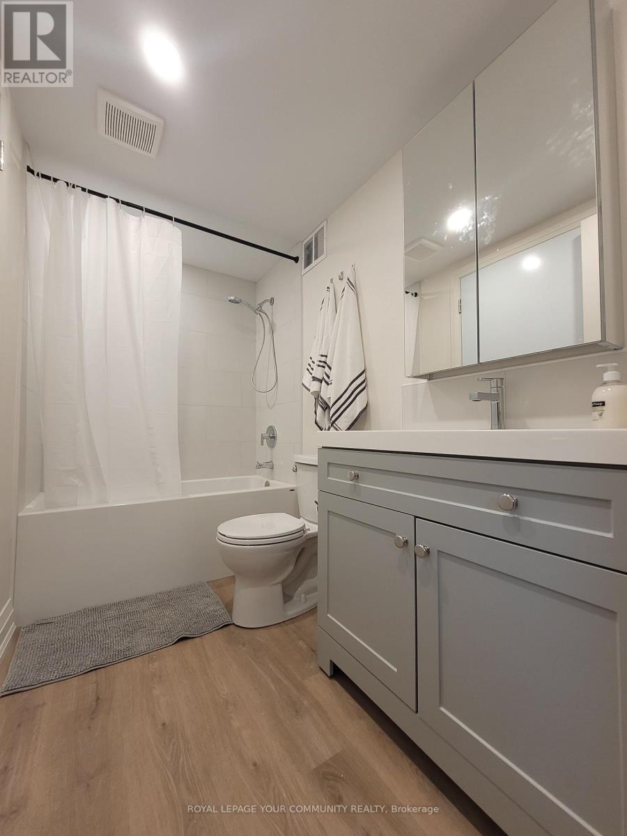 












3093 SIR JOHNS HOMESTEAD

,
Mississauga,




Ontario
L5L2N5

