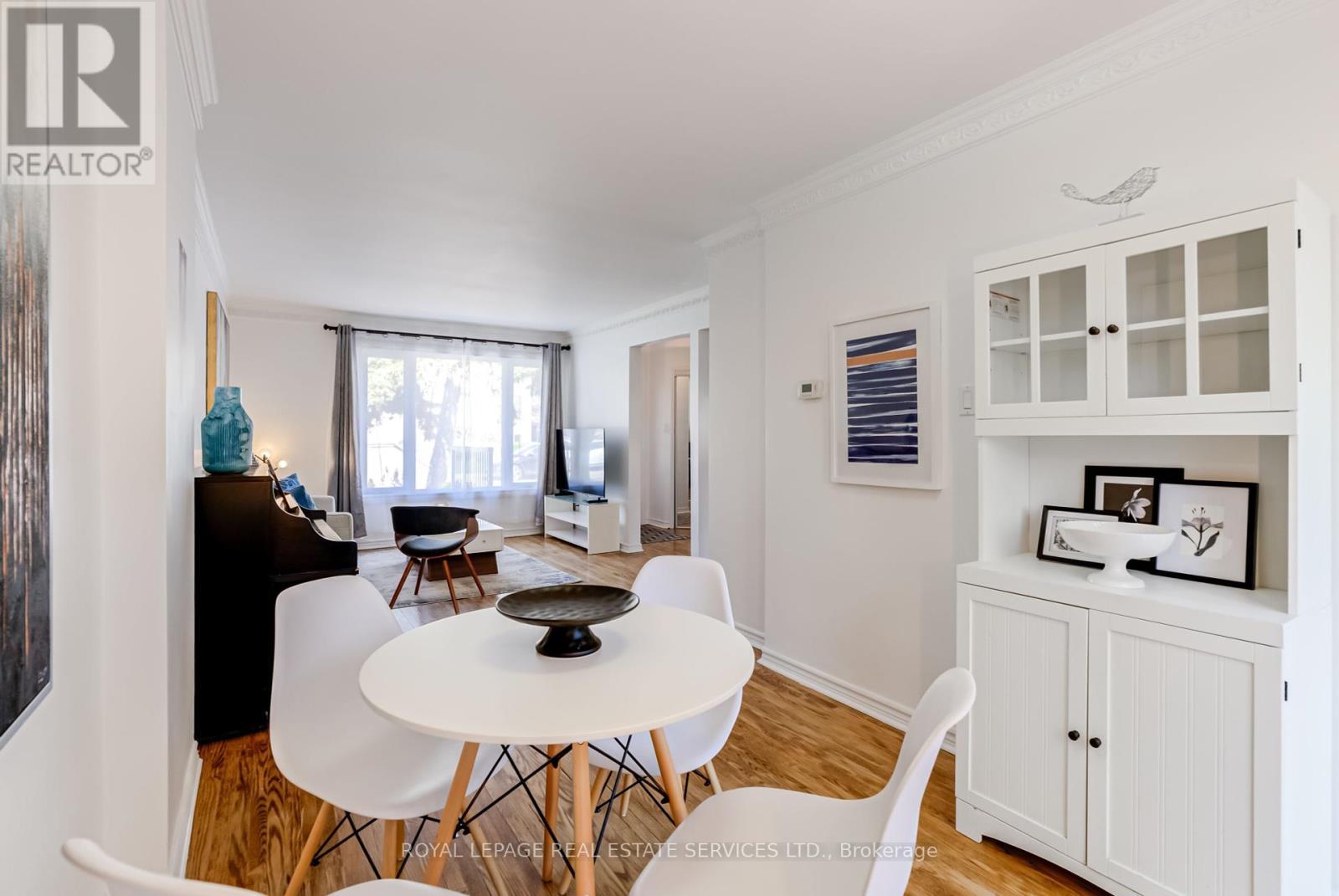 












34 SKYLARK ROAD

,
Toronto,




Ontario
M6S4M4

