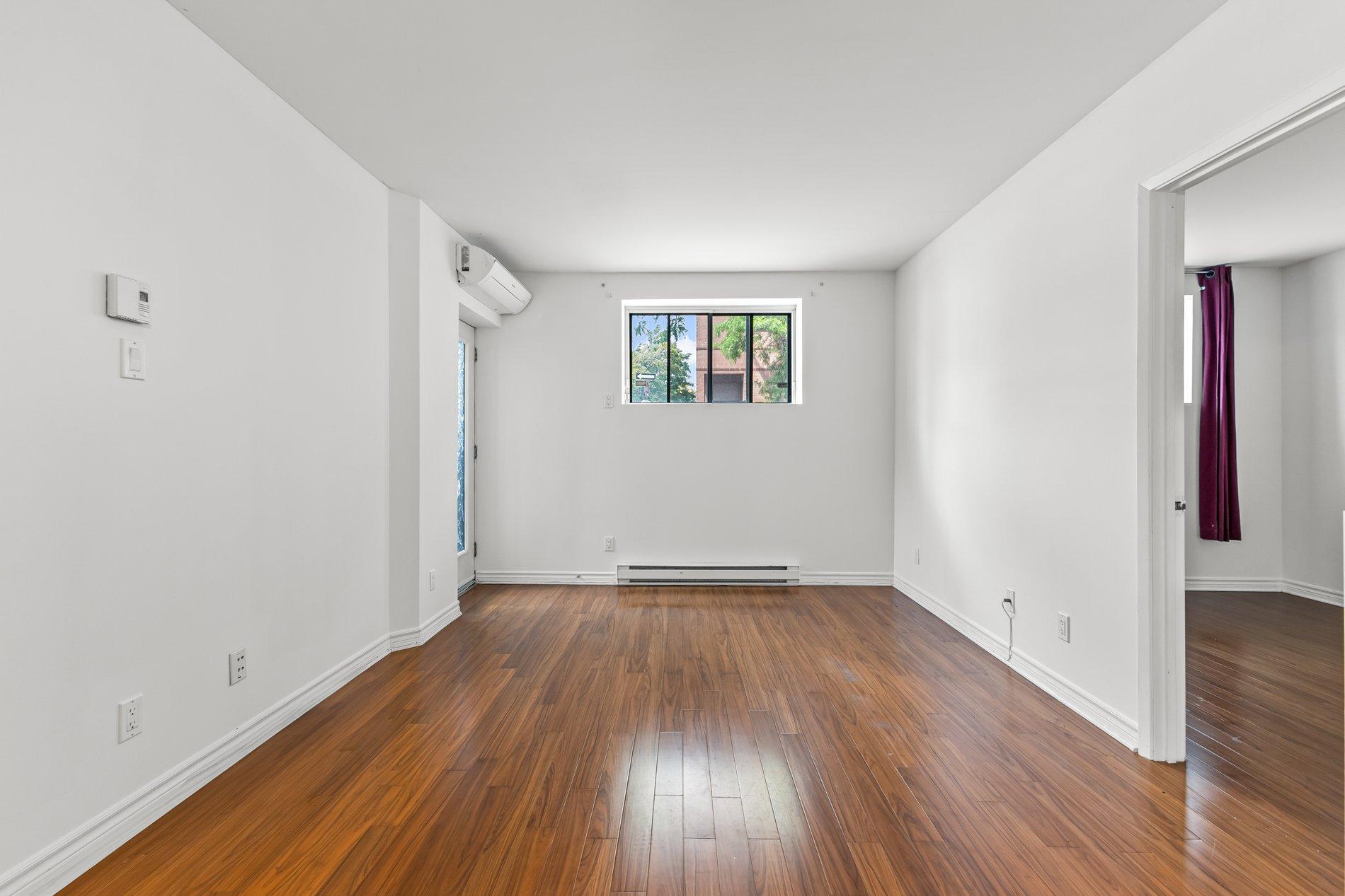









1960


Rue Wellington

, 4,
Montréal (Le Sud-Ouest),




QC
H3K0A1

