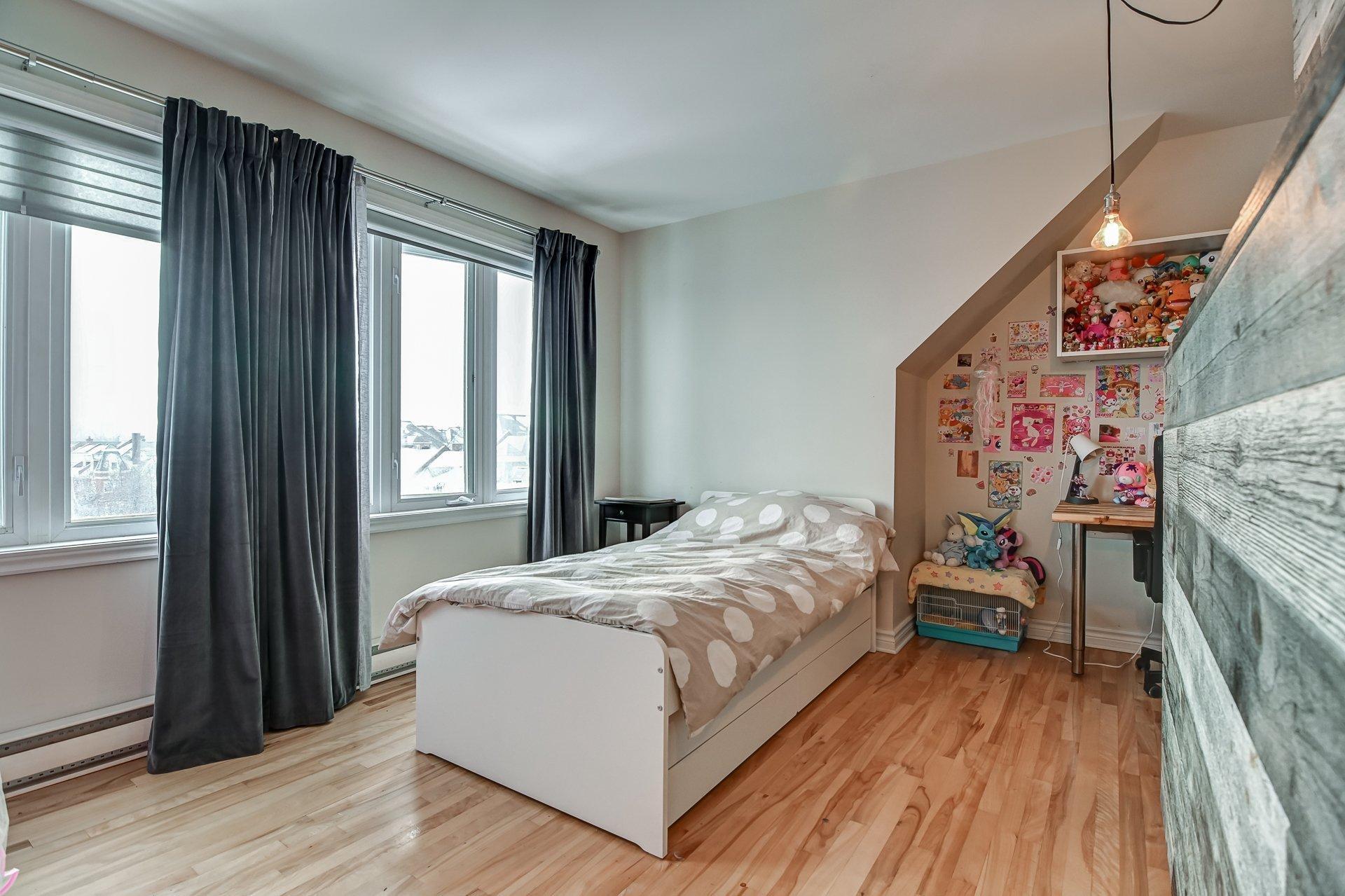 









1778


Boul. Alexis-Nihon

,
Montréal (Saint-Laurent),




QC
H4R2Y9

