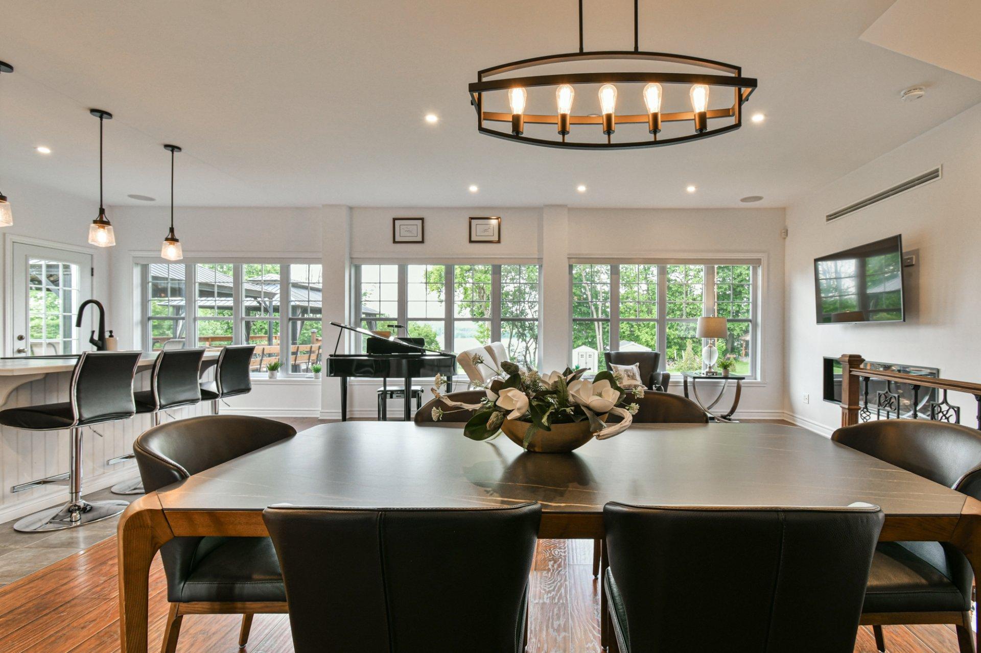 









8


Rue de Ste-Croix

,
Saint-André-d'Argenteuil,




QC
J0V1X0

