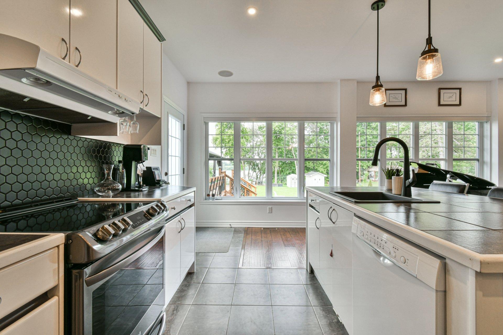 









8


Rue de Ste-Croix

,
Saint-André-d'Argenteuil,




QC
J0V1X0

