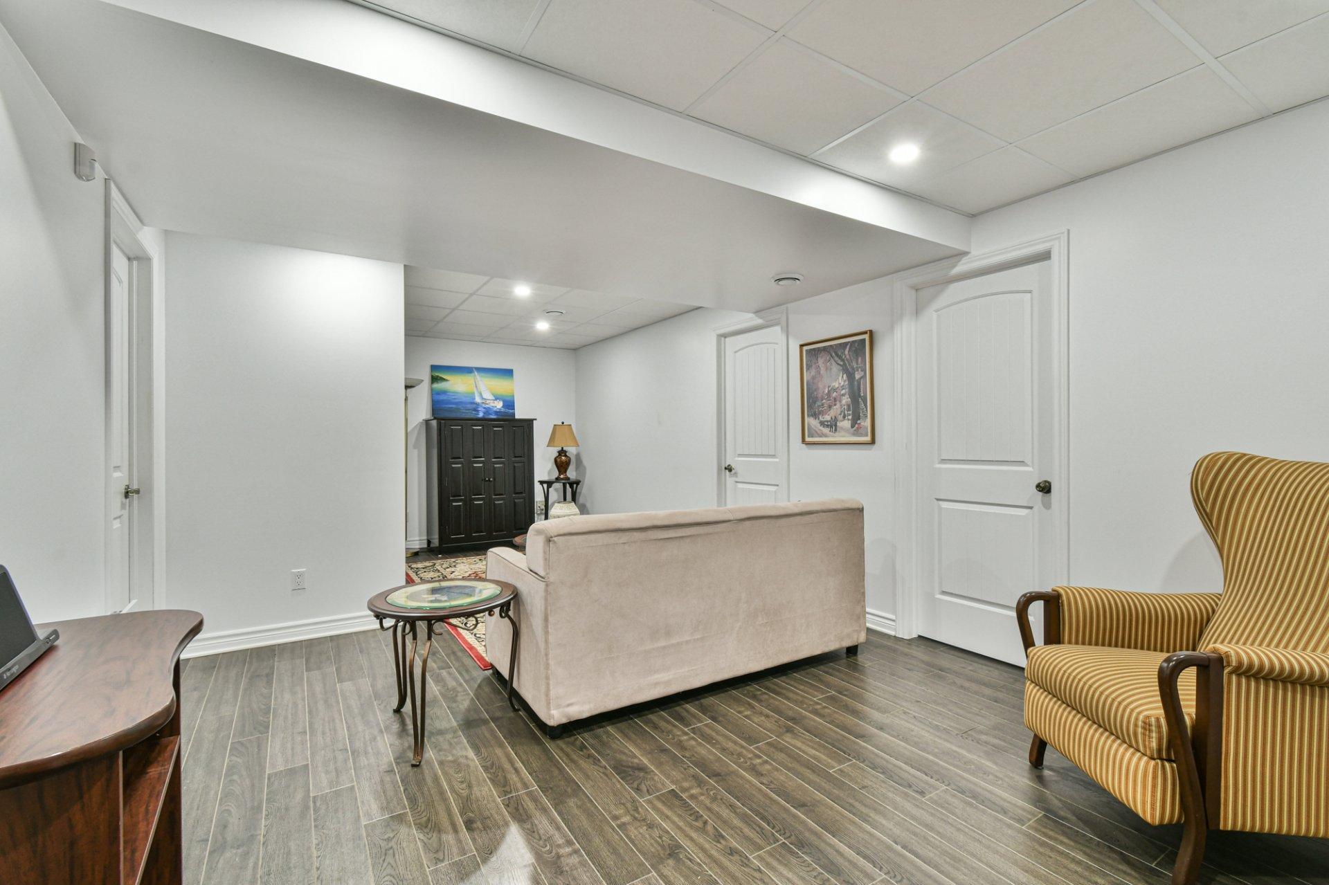 









8


Rue de Ste-Croix

,
Saint-André-d'Argenteuil,




QC
J0V1X0

