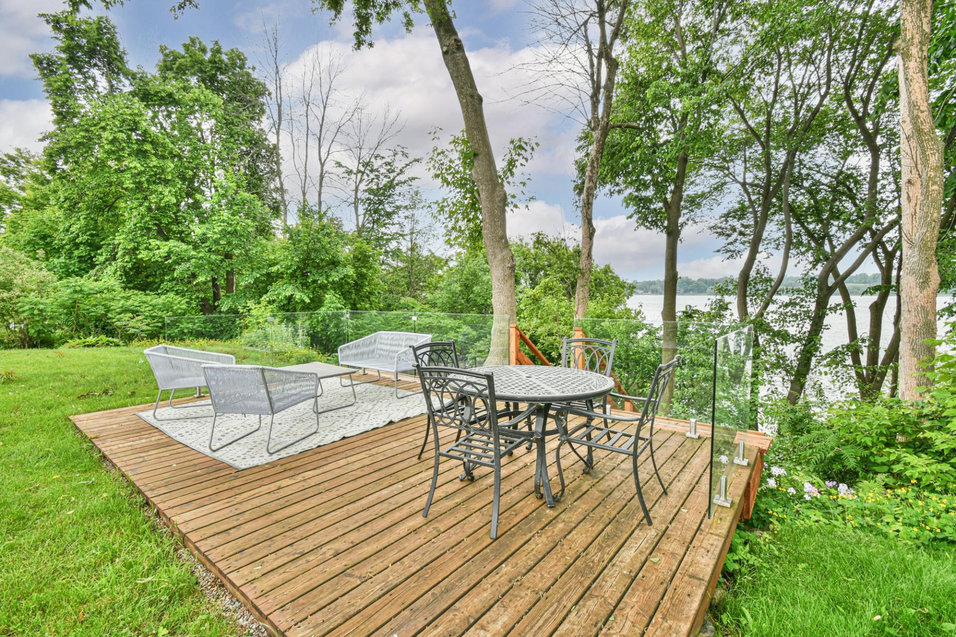 









8


Rue de Ste-Croix

,
Saint-André-d'Argenteuil,




QC
J0V1X0

