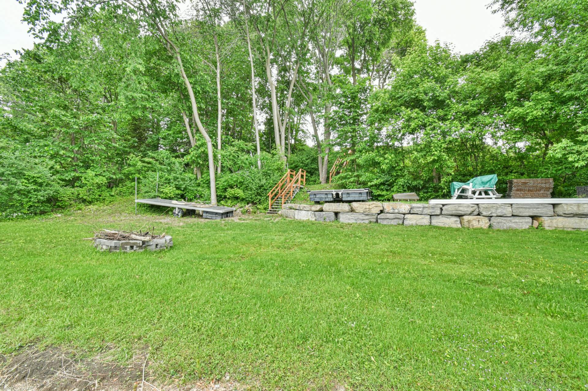 









8


Rue de Ste-Croix

,
Saint-André-d'Argenteuil,




QC
J0V1X0

