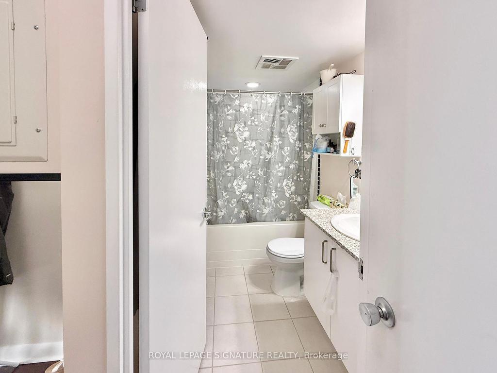 









33


Sheppard

Avenue East, 2510,
Toronto,




ON
M2N 7K1

