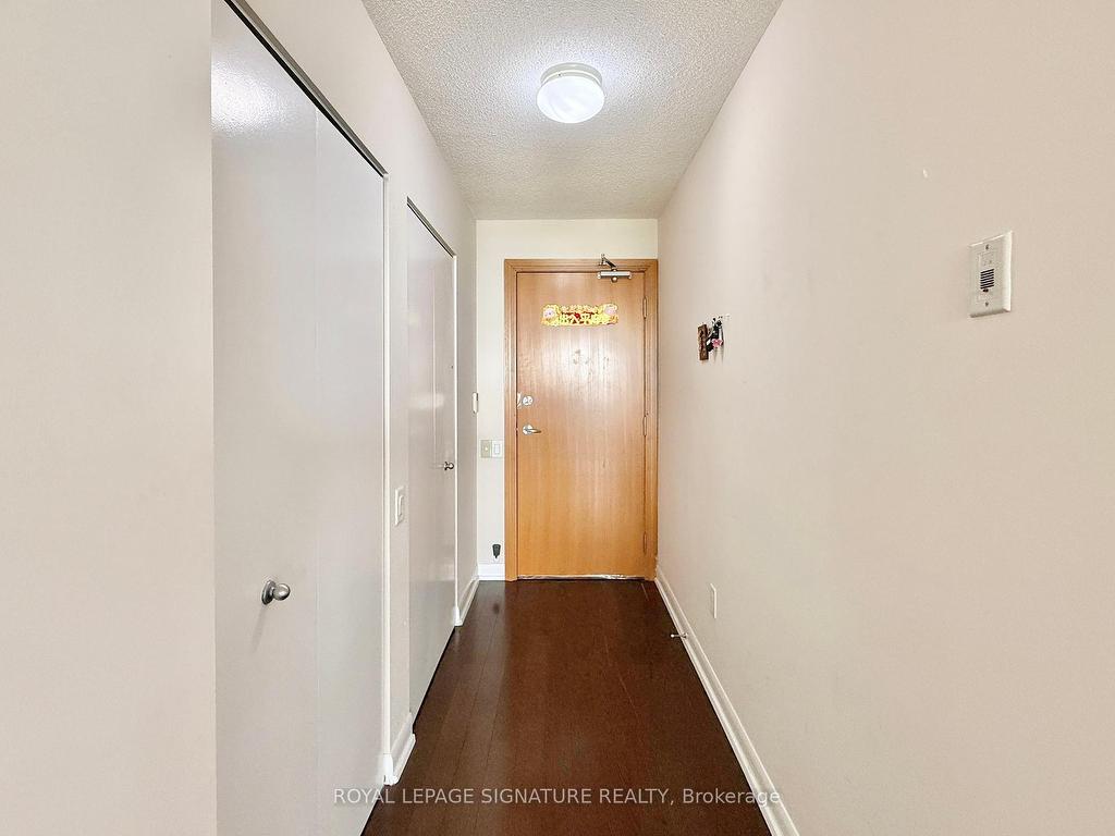 









33


Sheppard

Avenue East, 2510,
Toronto,




ON
M2N 7K1


