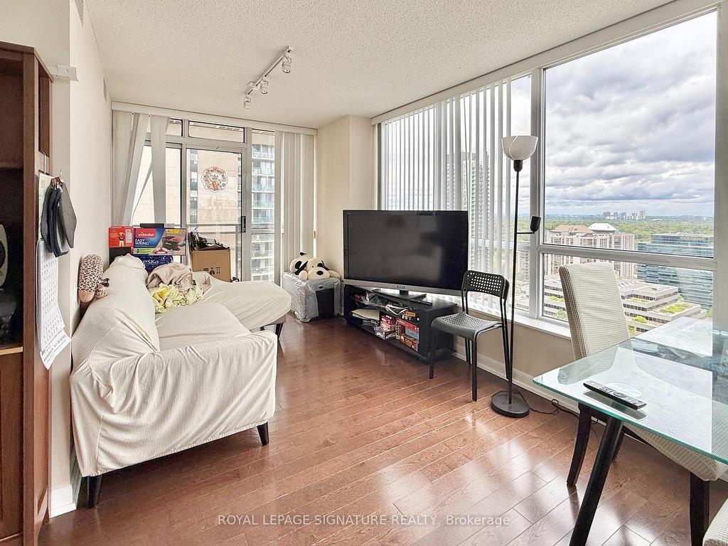 









33


Sheppard

Avenue East, 2510,
Toronto,




ON
M2N 7K1

