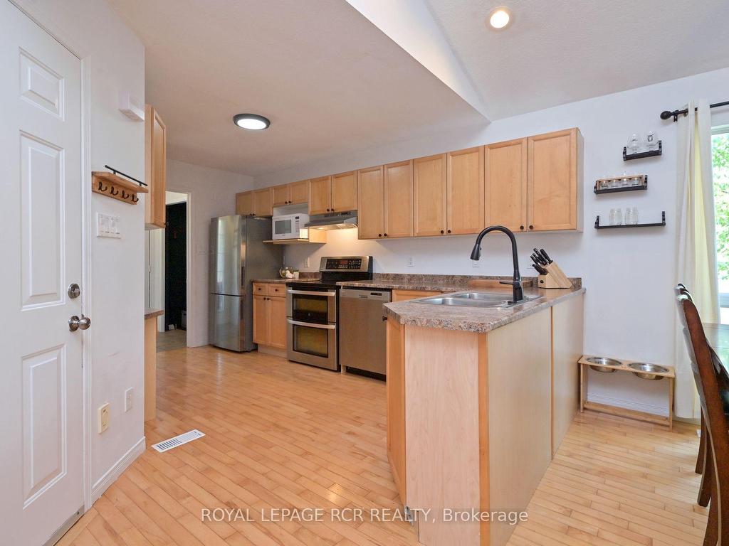 









16


Hunter

Road,
Orangeville,




ON
L9W 5G1

