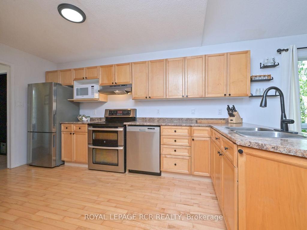 









16


Hunter

Road,
Orangeville,




ON
L9W 5G1

