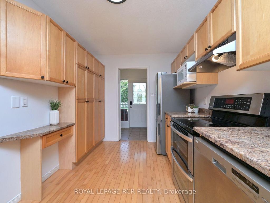 









16


Hunter

Road,
Orangeville,




ON
L9W 5G1

