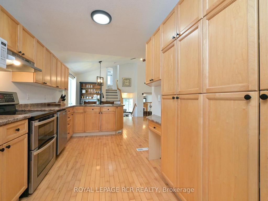 









16


Hunter

Road,
Orangeville,




ON
L9W 5G1

