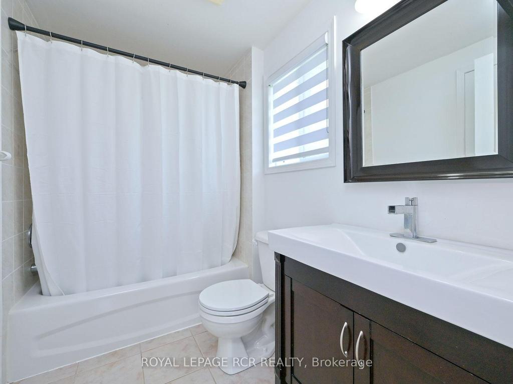 









16


Hunter

Road,
Orangeville,




ON
L9W 5G1

