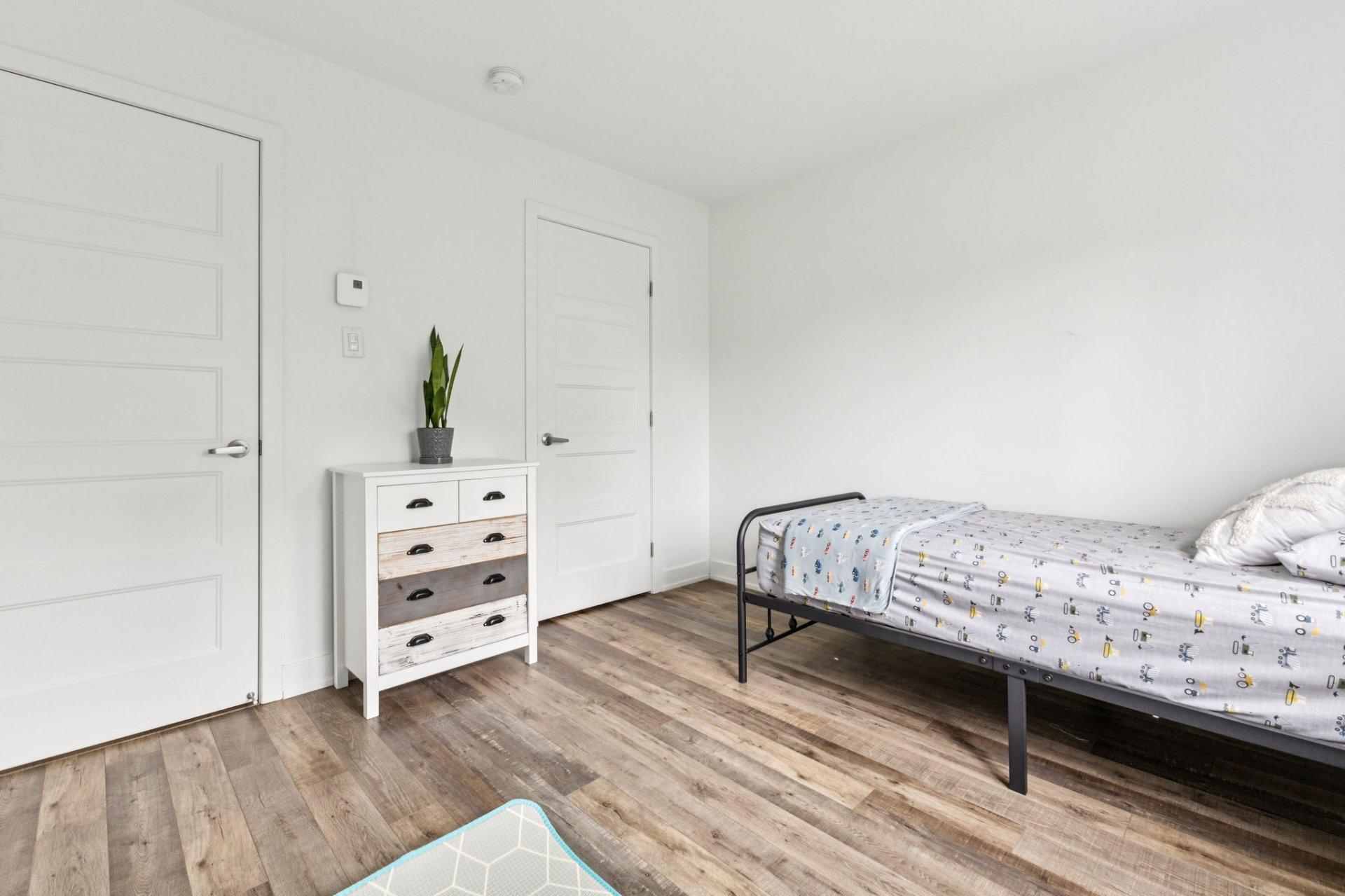 









354


Rue des Hauts-Bois

,
Gatineau (Masson-Angers),




QC
J8M0C9

