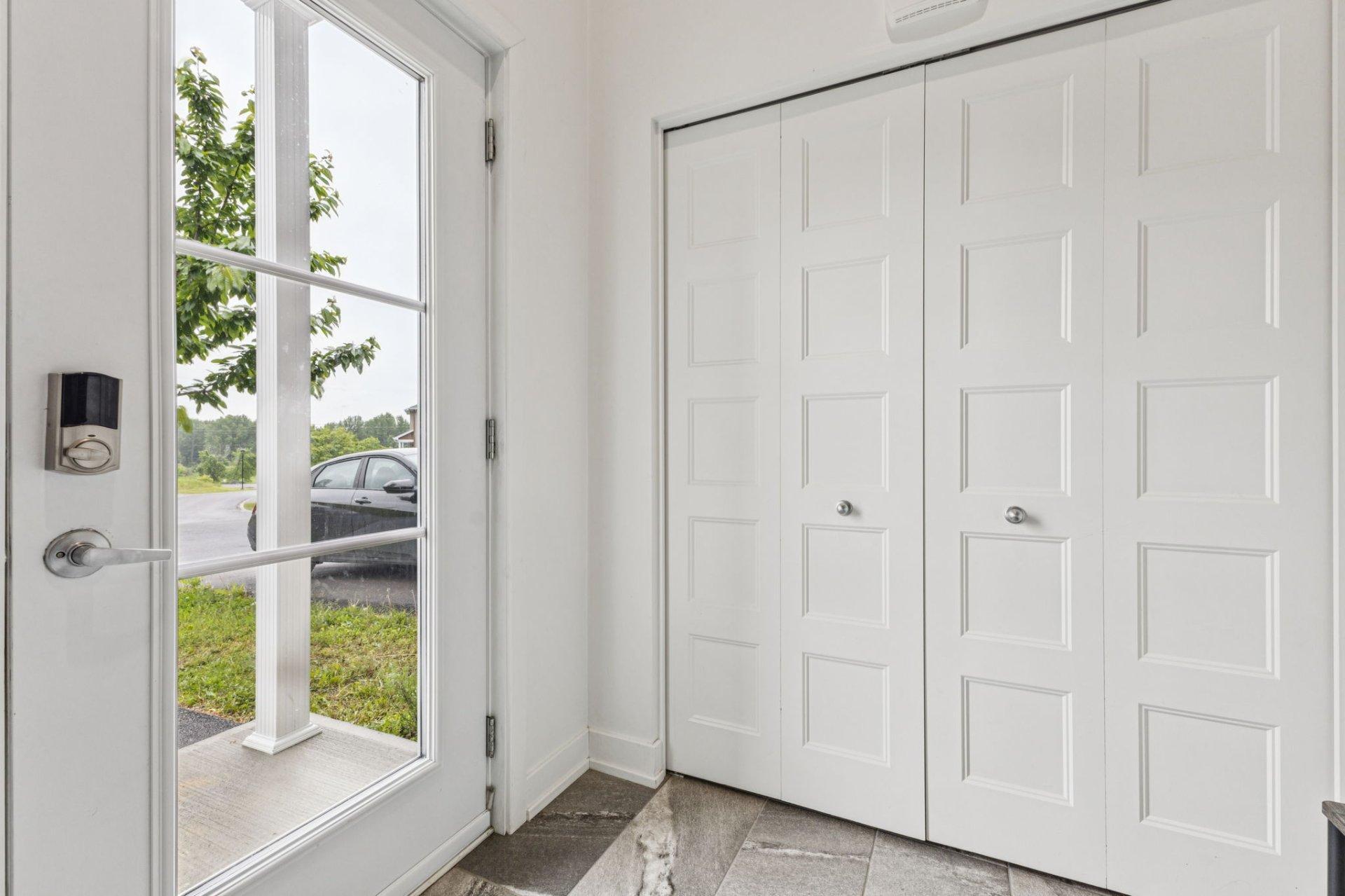 









354


Rue des Hauts-Bois

,
Gatineau (Masson-Angers),




QC
J8M0C9

