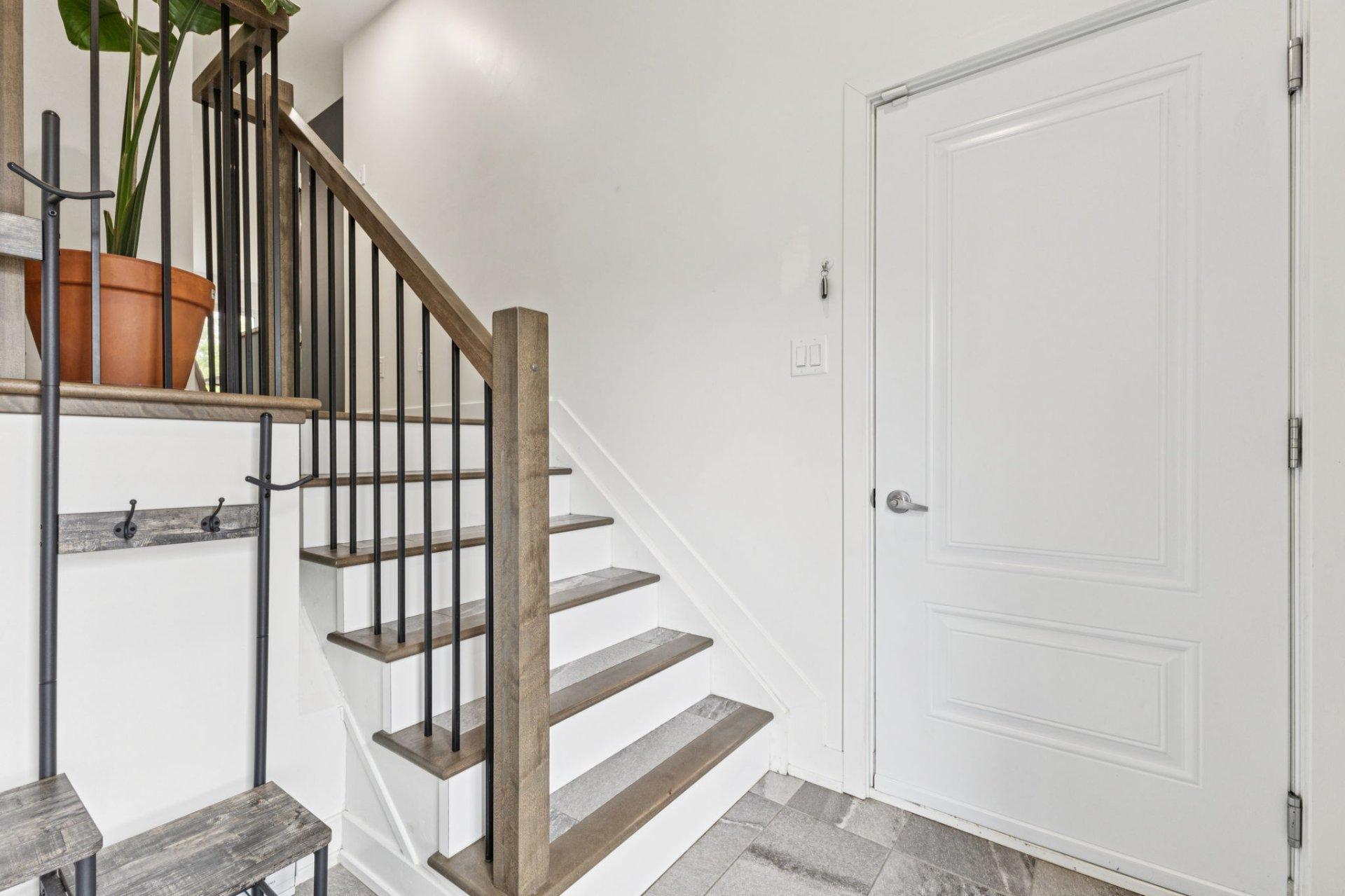 









354


Rue des Hauts-Bois

,
Gatineau (Masson-Angers),




QC
J8M0C9

