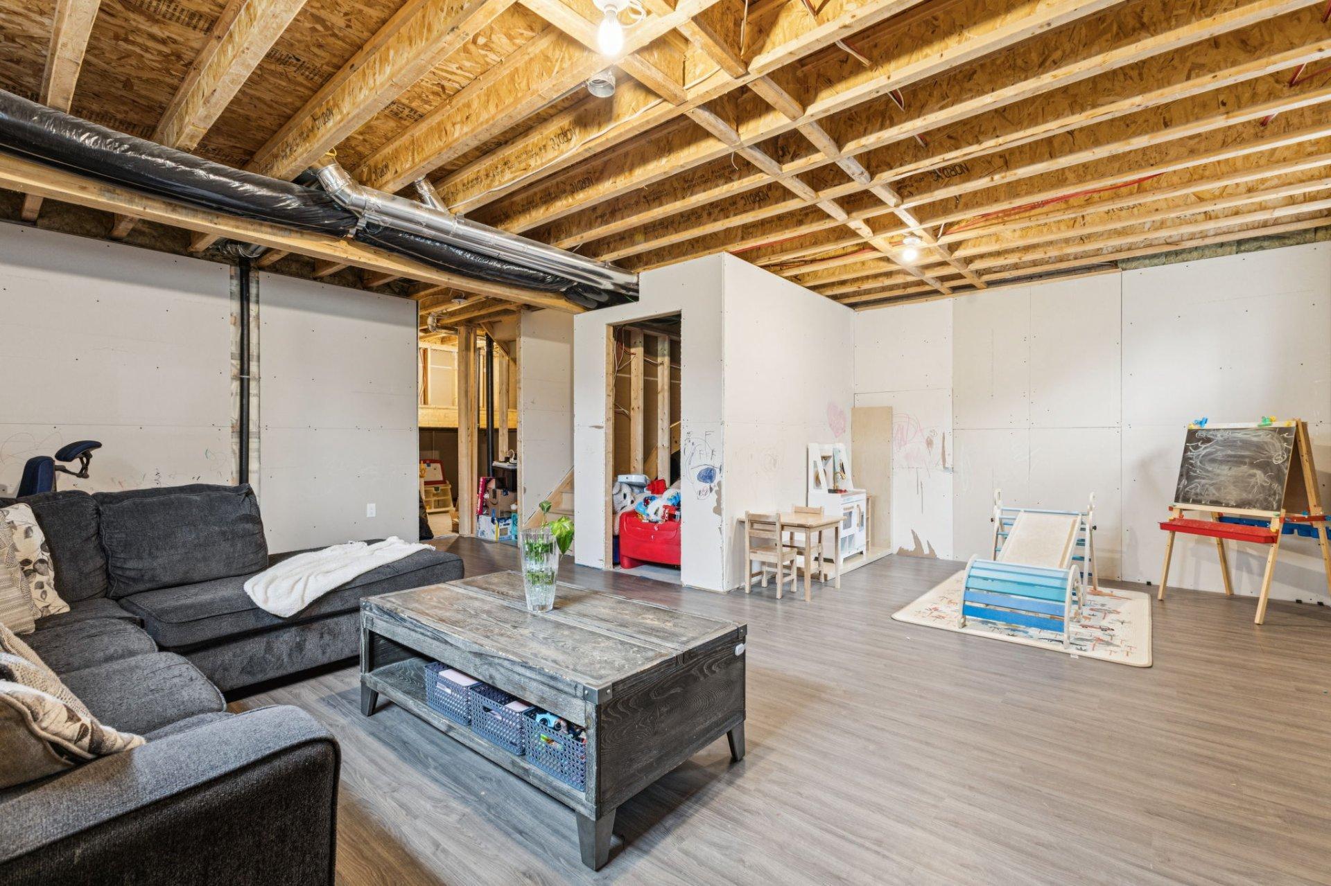 









354


Rue des Hauts-Bois

,
Gatineau (Masson-Angers),




QC
J8M0C9

