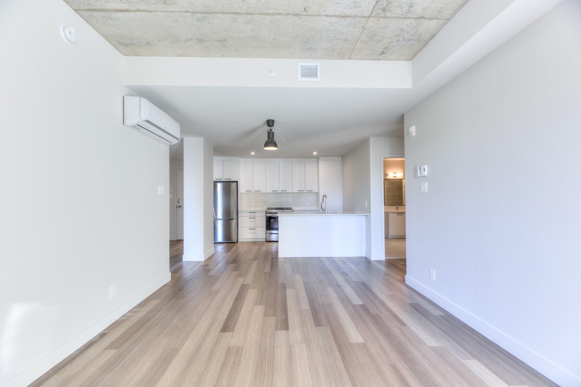 









8325


Av. Christophe-Colomb

, 210,
Montréal (Villeray/Saint-Michel/Parc-Extension),




QC
H2P0C3

