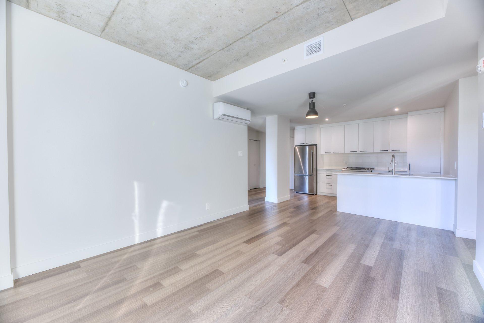 









8325


Av. Christophe-Colomb

, 210,
Montréal (Villeray/Saint-Michel/Parc-Extension),




QC
H2P0C3

