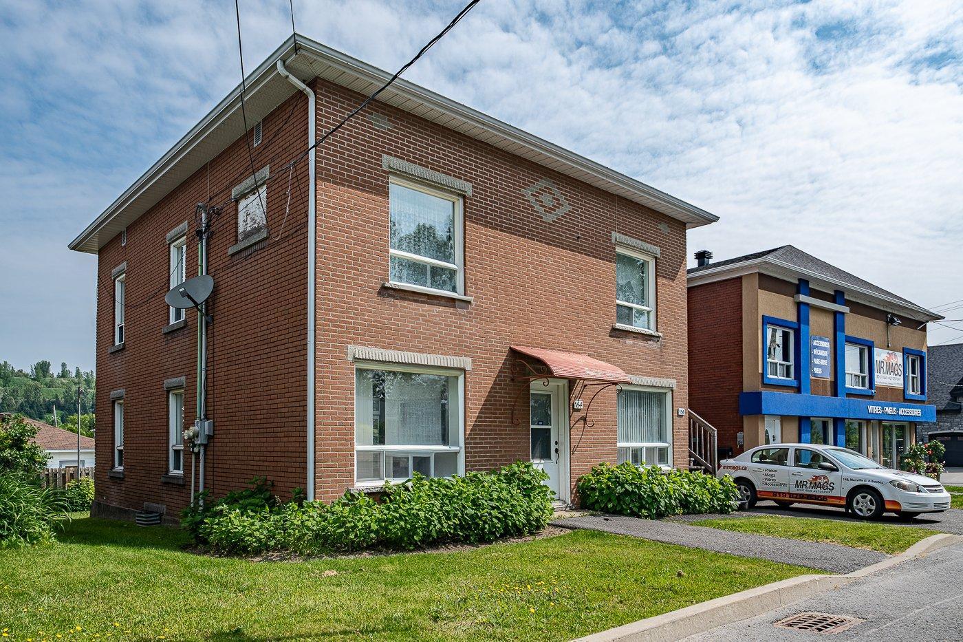 









174


Rue Manville O.

,
Val-des-Sources,




QC
J1T1G9

