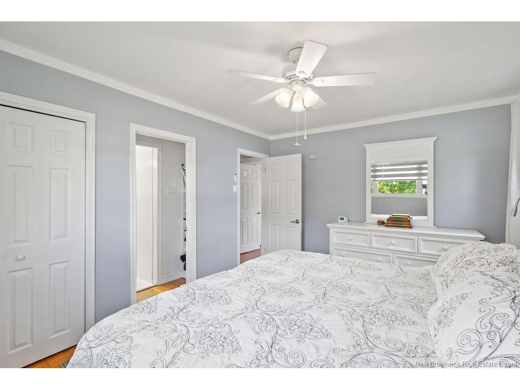 









555


Stout

CRT,
Bathurst,




NB
E2A 2P4

