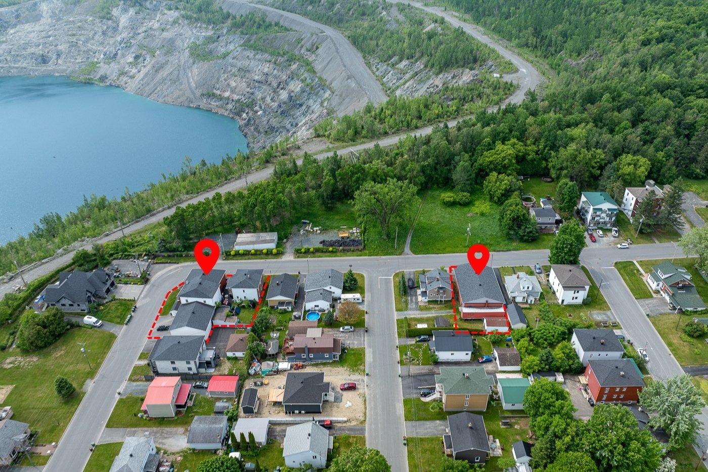 









148

 - 150


Rue Manville O.

,
Val-des-Sources,




QC
J1T1G3

