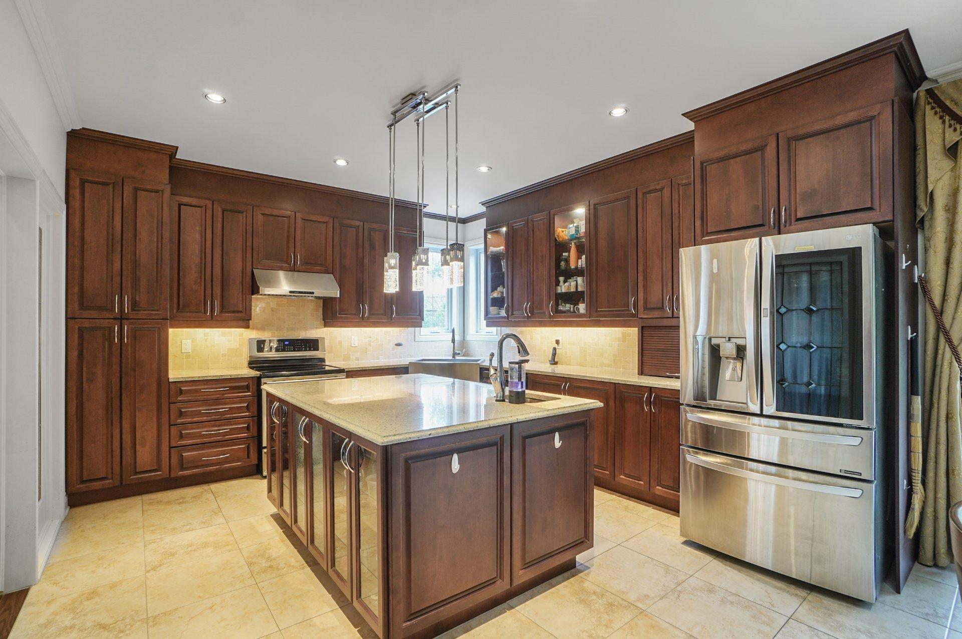 









24


3e Avenue N.

,
Montréal (Pierrefonds-Roxboro),




QC
H8Y2L9


