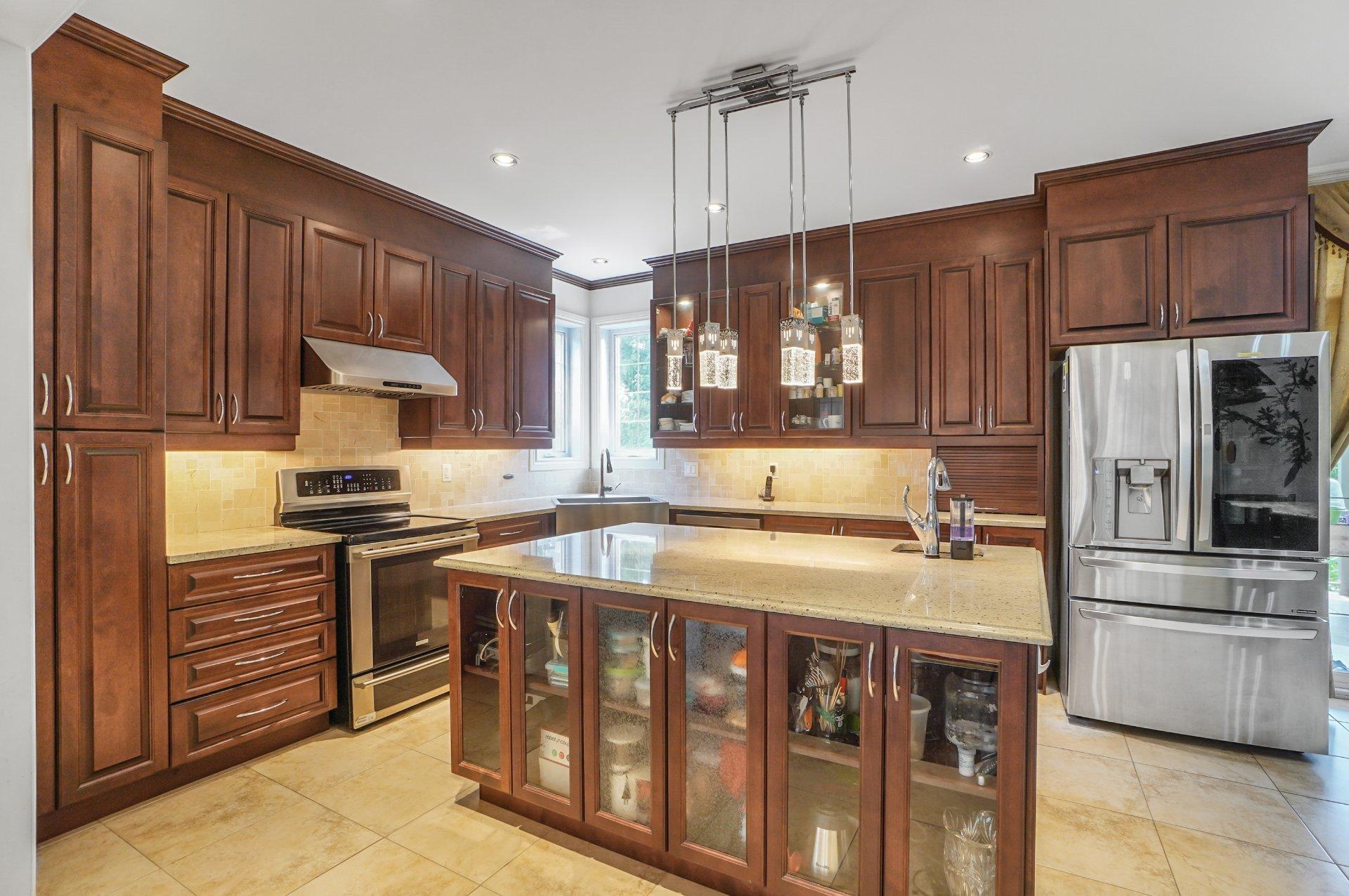 









24


3e Avenue N.

,
Montréal (Pierrefonds-Roxboro),




QC
H8Y2L9

