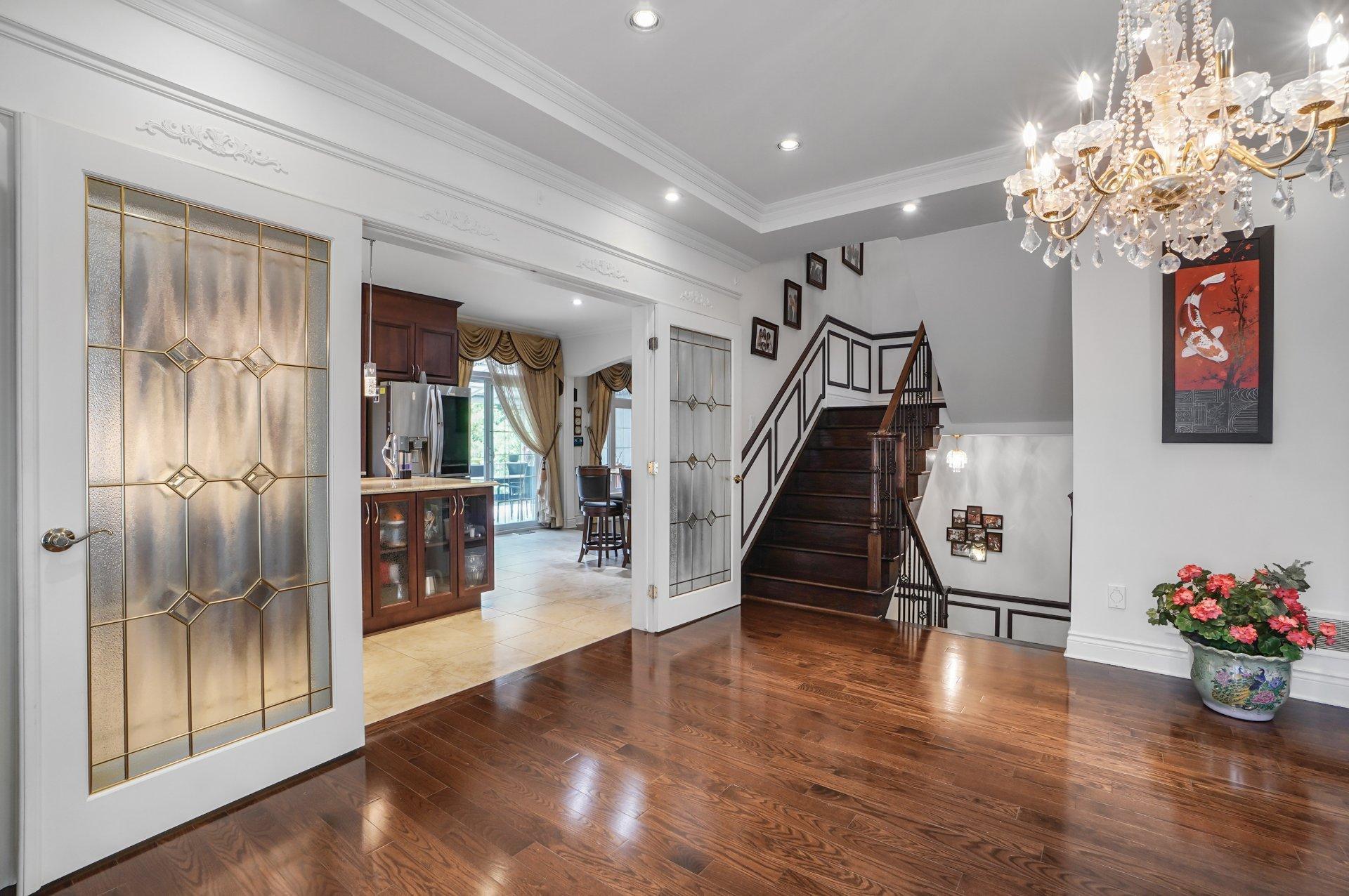 









24


3e Avenue N.

,
Montréal (Pierrefonds-Roxboro),




QC
H8Y2L9

