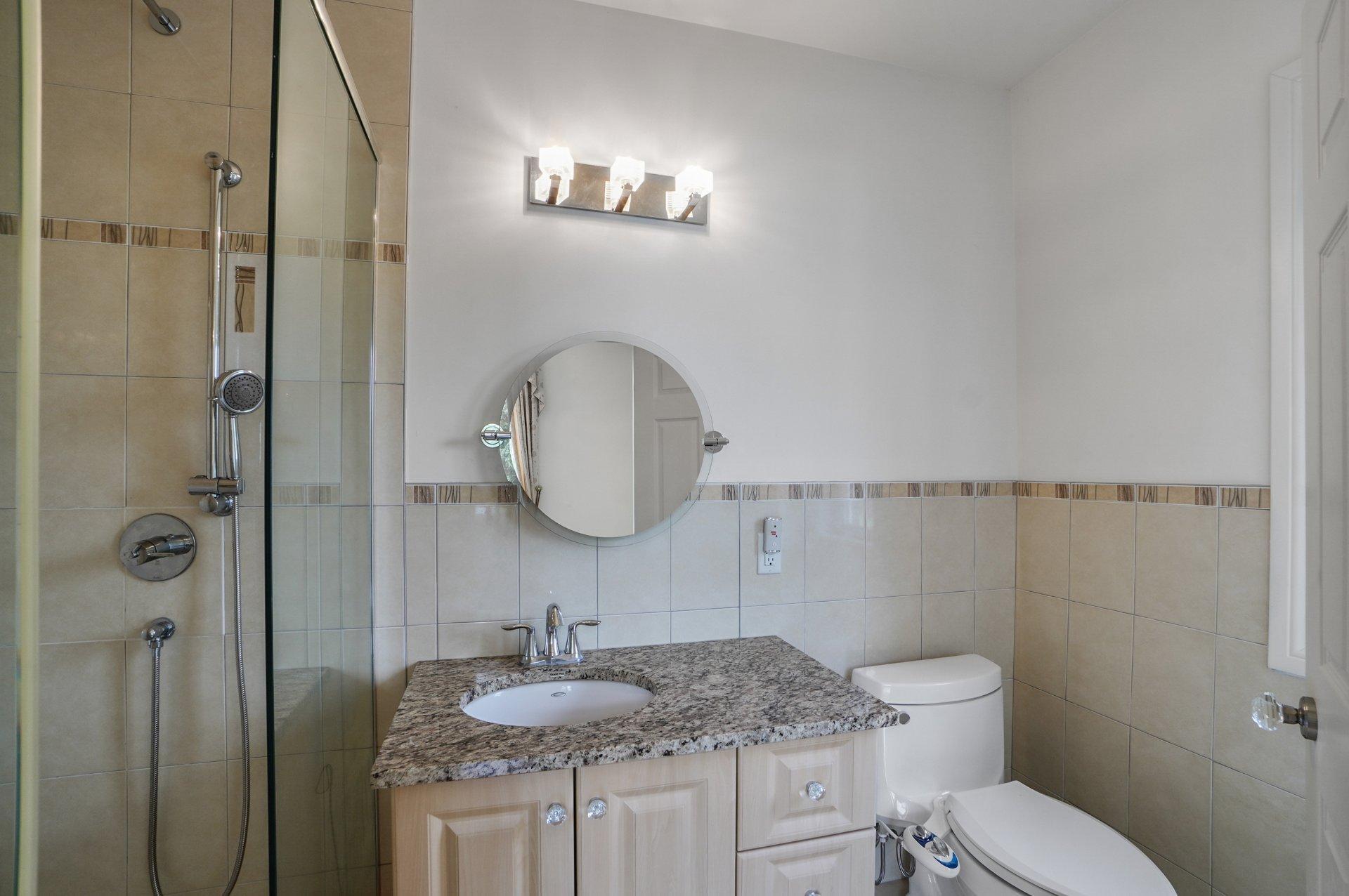 









24


3e Avenue N.

,
Montréal (Pierrefonds-Roxboro),




QC
H8Y2L9

