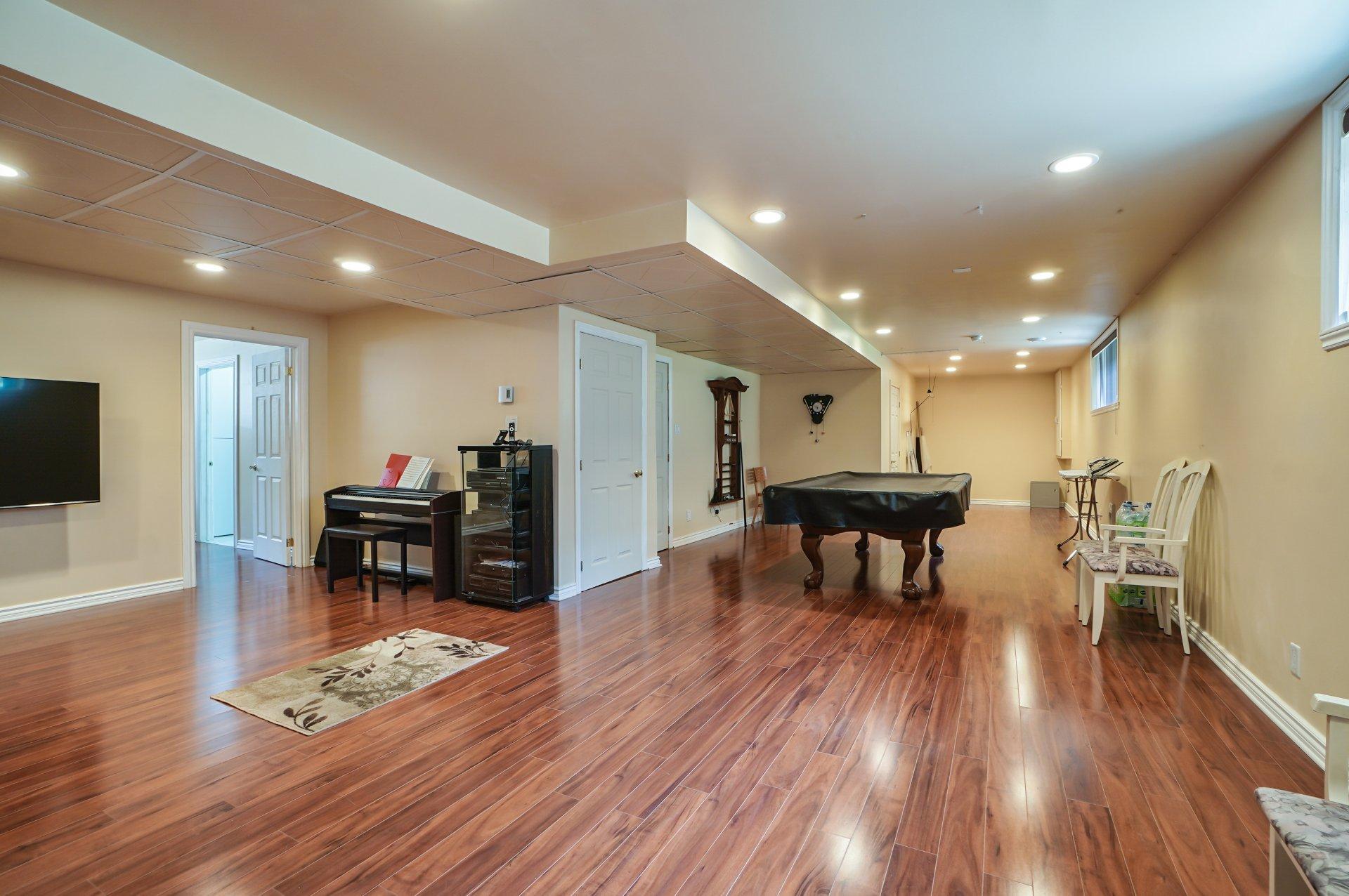









24


3e Avenue N.

,
Montréal (Pierrefonds-Roxboro),




QC
H8Y2L9

