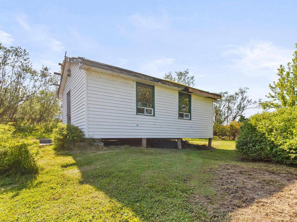












6447 Highway 207

,
Grand Desert,




NS
B0J 2L0

